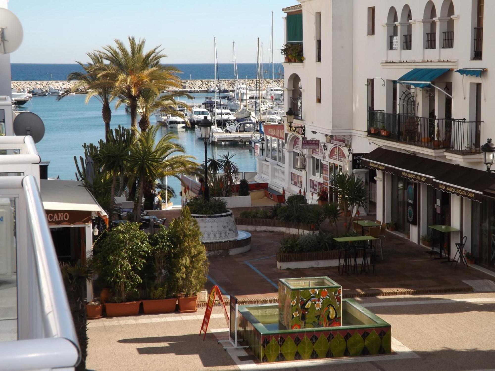 Duquesa Harbour Club Aparthotel Manilva Kültér fotó