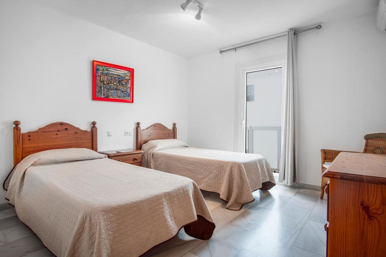 Duquesa Harbour Club Aparthotel Manilva Kültér fotó
